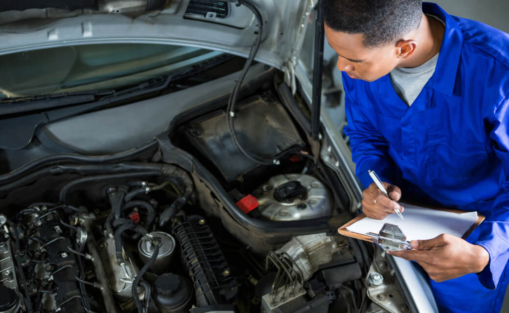 Códigos de falla P0742 y P0743
