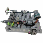 Detalle componentes electrónicos en cuerpo de válvulas reconstruido 4L65E 2009+