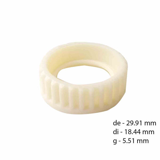 Reten Estriado de CASCO a Flecha de SALIDA (Plastico) 1982/91 TH700